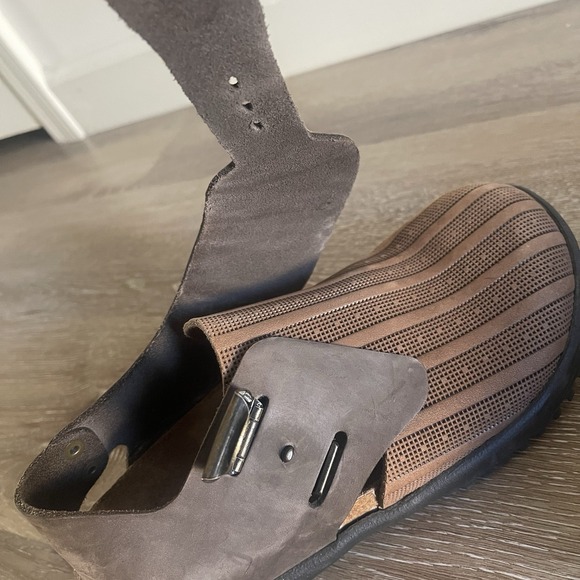 Birkenstock Betula Buckley Clog Size 5 Euro Brown Leather Mixed Media - Picture 9 of 11